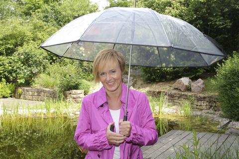 Katja Horneffer verrät seit 30 Jahren im ZDF den Zuschauerinnen und Zuschauern, auf welches Wetter sie sich einstellen müssen.