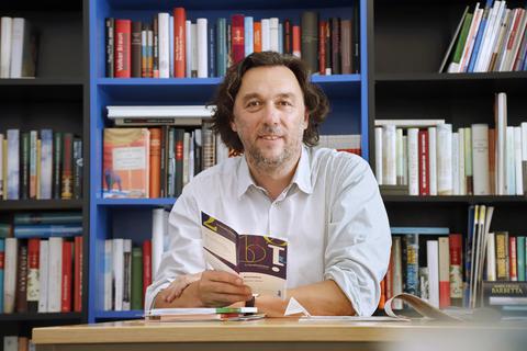 Rainer Vollmar ist Programmleiter des Literaturhauses Darmstadt. Archivfoto: Kelm