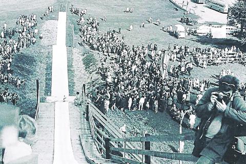 Blick von der Schanze am 13. September 1970, dem Tag der offiziellen Einweihung. © Erwin Mengel