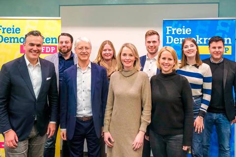 Die FDP schickt auch Mario Döweling (Zweiter von links) ins Rennen. © FDP