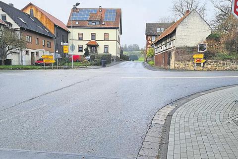Die Sanierung der Ortsdurchfahrt in Vadenrod ist die größte Investition der Gemeinde Schwalmtal im Haushalt 2023. © Günther Krämer