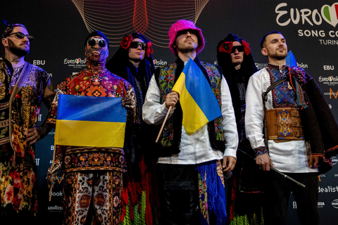 Die Band Kalush Orchestra vertritt die Ukraine beim Eurovision Song Contest in Italien. Sie gilt als Favorit auf den Sieg. Foto: dpa