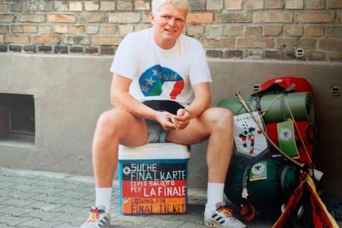 Holger Schneider pendelte während der WM 1990 von Bischofsheim zu den Fußballspielen in Italien wie manch anderer zur Arbeit. Foto: Holger Schneider