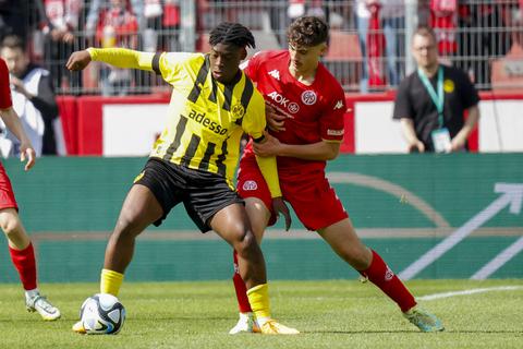 Starkes Endspiel: Maxim Dal (rechts) überzeugt im DM-Finale gegen Borussia Dortmund.