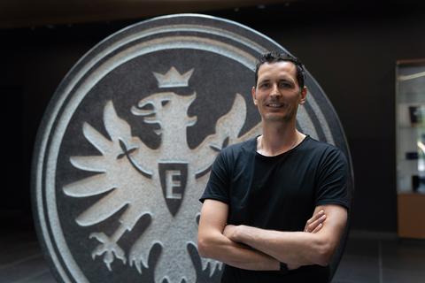Der Cheftrainer des Fußball-Bundesligisten Eintracht Frankfurt: Dino Toppmöller.