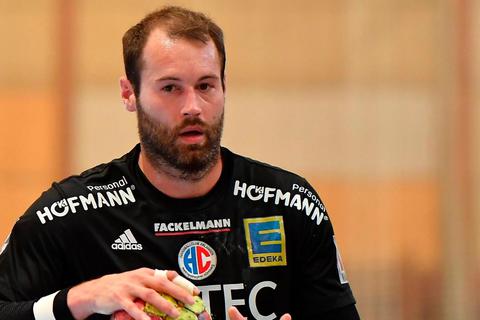 Lange verletzt, scheint Steffen Fäth pünktlich zum Duell mit der HSG Wetzlar wieder fit zu sein für den HC Erlangen. Foto: imago 