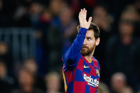 Etliche Millionen Euro hat Lionel Messi beim FC Barcelona verdient und den Klub zu zahlreichen Titeln geführt. Damit ist jetzt Schluss. Foto: dpa/ZUMA Wire/Eric Alonso